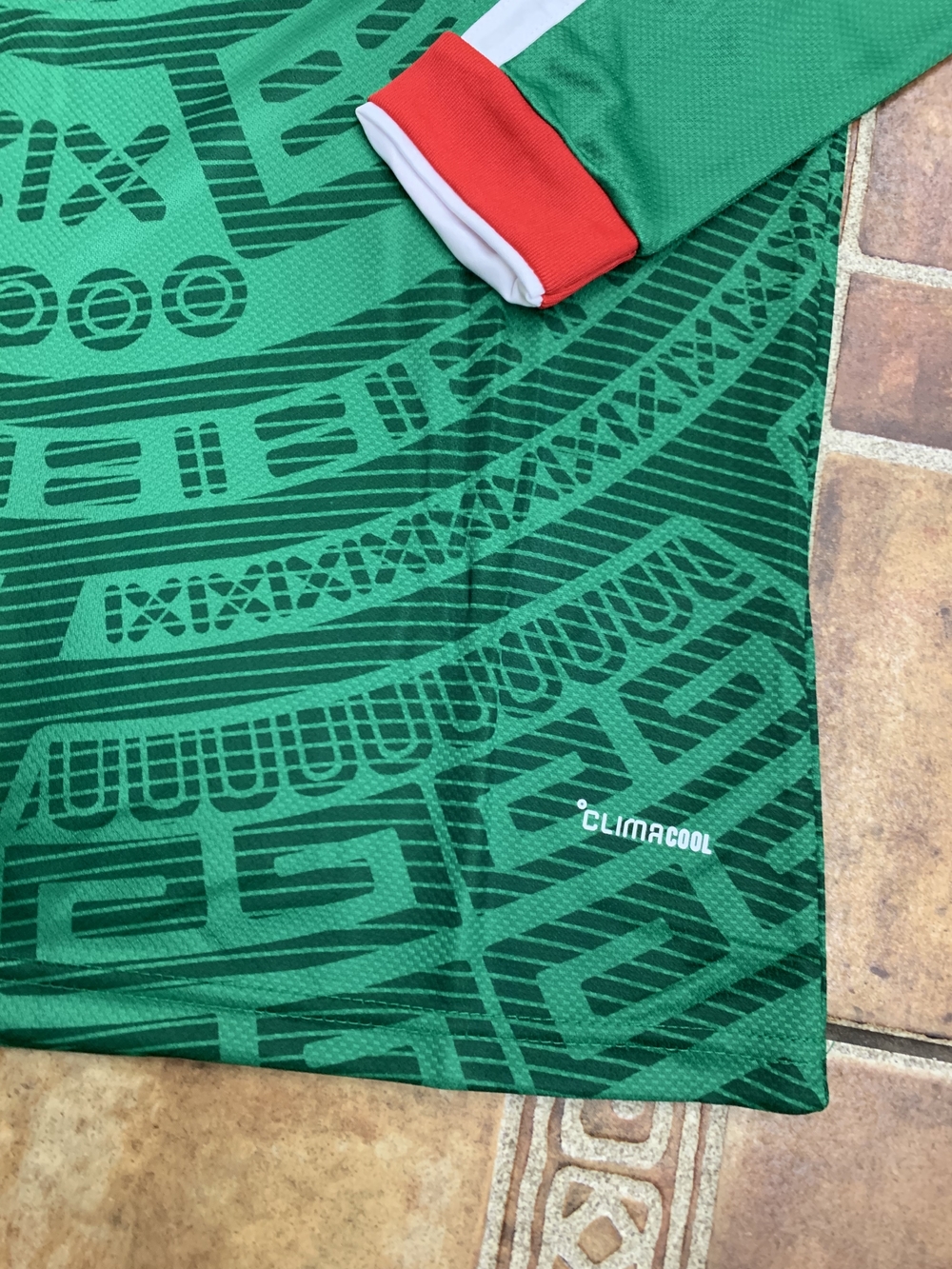 Adidas Mexico 2026 World cup Long Sleeve Jersey Size M - Picture 4 of 6